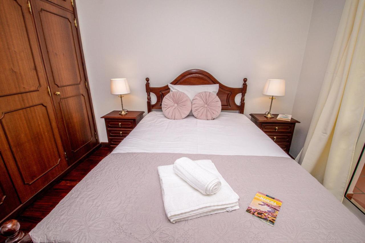 Sea And Sunset View Apartment In Funchal Ngoại thất bức ảnh