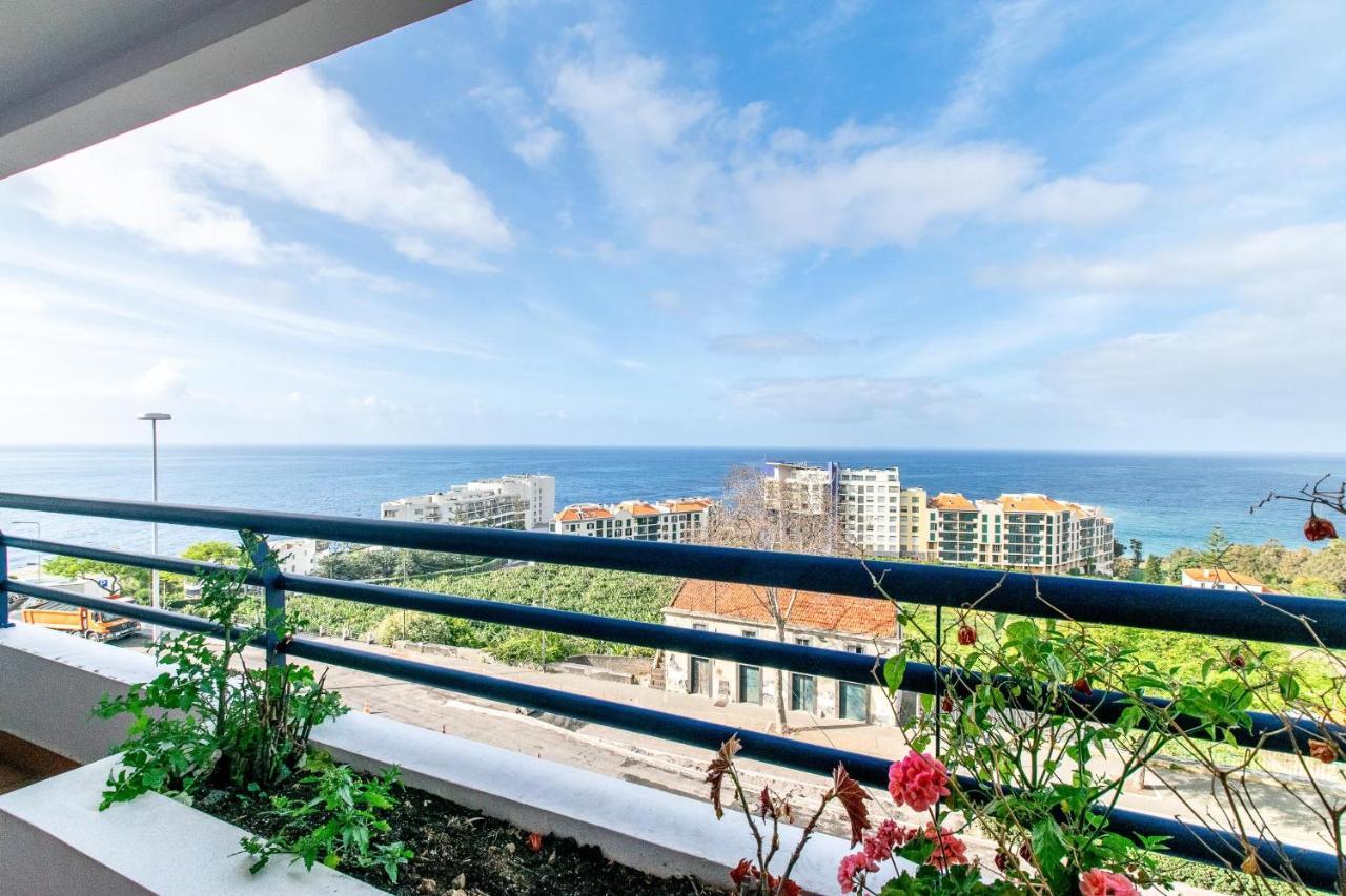 Sea And Sunset View Apartment In Funchal Ngoại thất bức ảnh