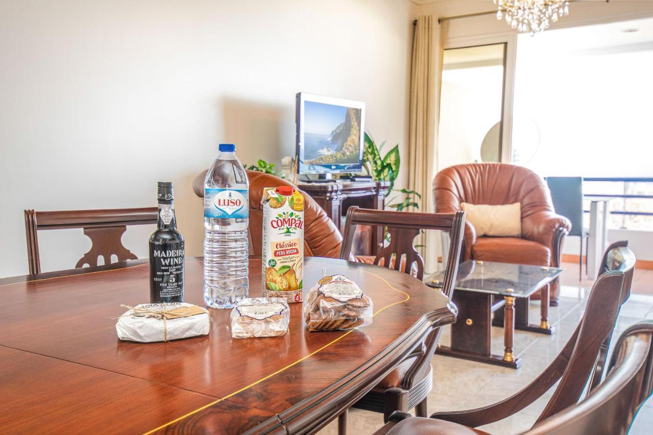 Sea And Sunset View Apartment In Funchal Ngoại thất bức ảnh